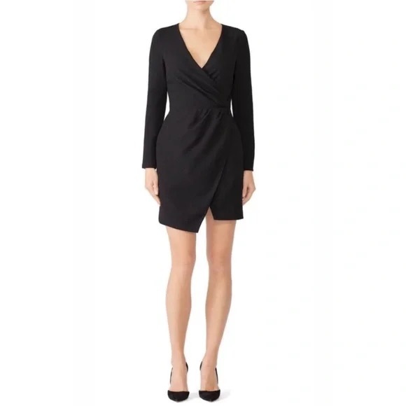 Black Halo Dresses & Skirts - Black Halo Carie Mini Little Black Dress Size 10